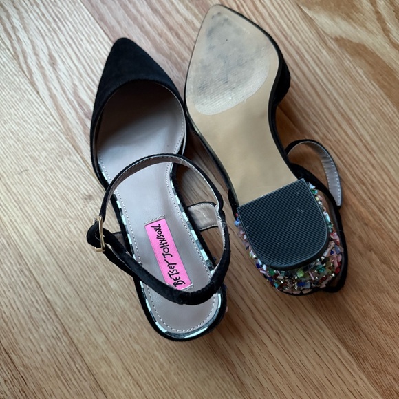 Betsey Johnson Black Velvet Pointed Toe Colorful Crystal Gem Heels Size 7.5 - Picture 5 of 7